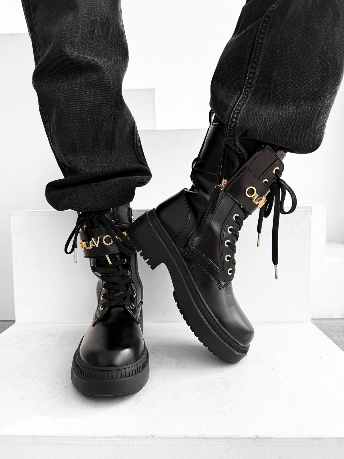 DICE BLACK WORK BOOTS