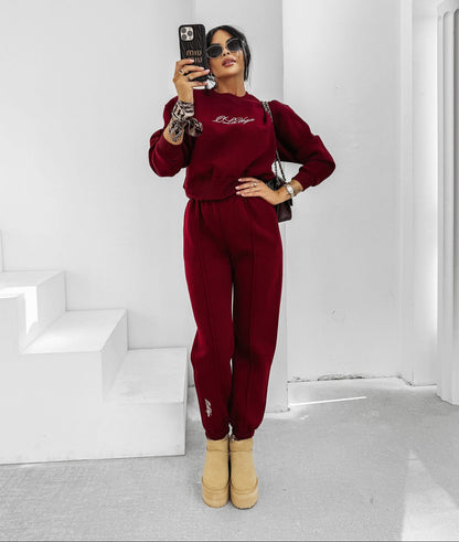 SCRITTO burgundy tracksuit set