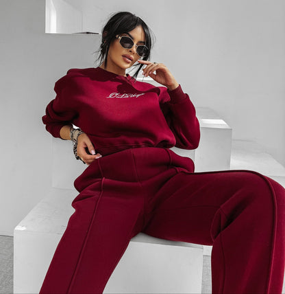 SCRITTO burgundy tracksuit set