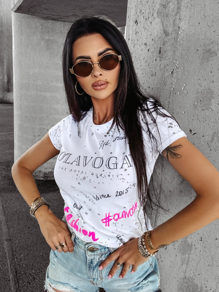 
                      
                        CIVIC T-SHIRT STRAIGHT FITTED WHITE
                      
                    